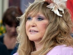 Пугачева передумала строить Театр песни в Петербурге