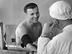 Космонавты болеют только космосом