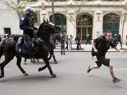 Виктор Аксёнов: кулак и кончик носа