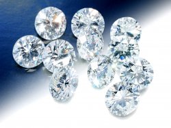 Россия снова поднялась на первое место по добыче алмазов